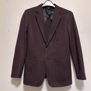 Men’s wool blazer size 38S dark burgundy